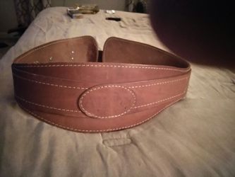 All leather lifting belt
