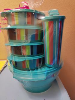 Tupperware Set