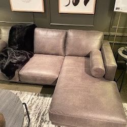 Arroyo Caramel Living Room Set 