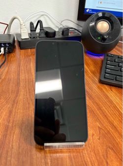 Apple iPhone  16 E Smartphone