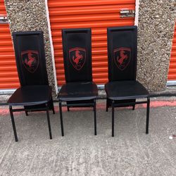 chairs / sillas