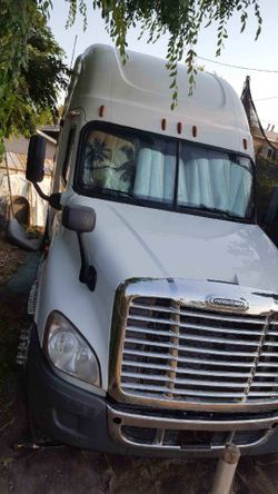 2012 Freightliner Cascadia