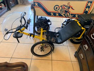 Catrike Recumbent Tricycle Yellow 3-Wheel Recumbent Bike with Fairing and Cargo