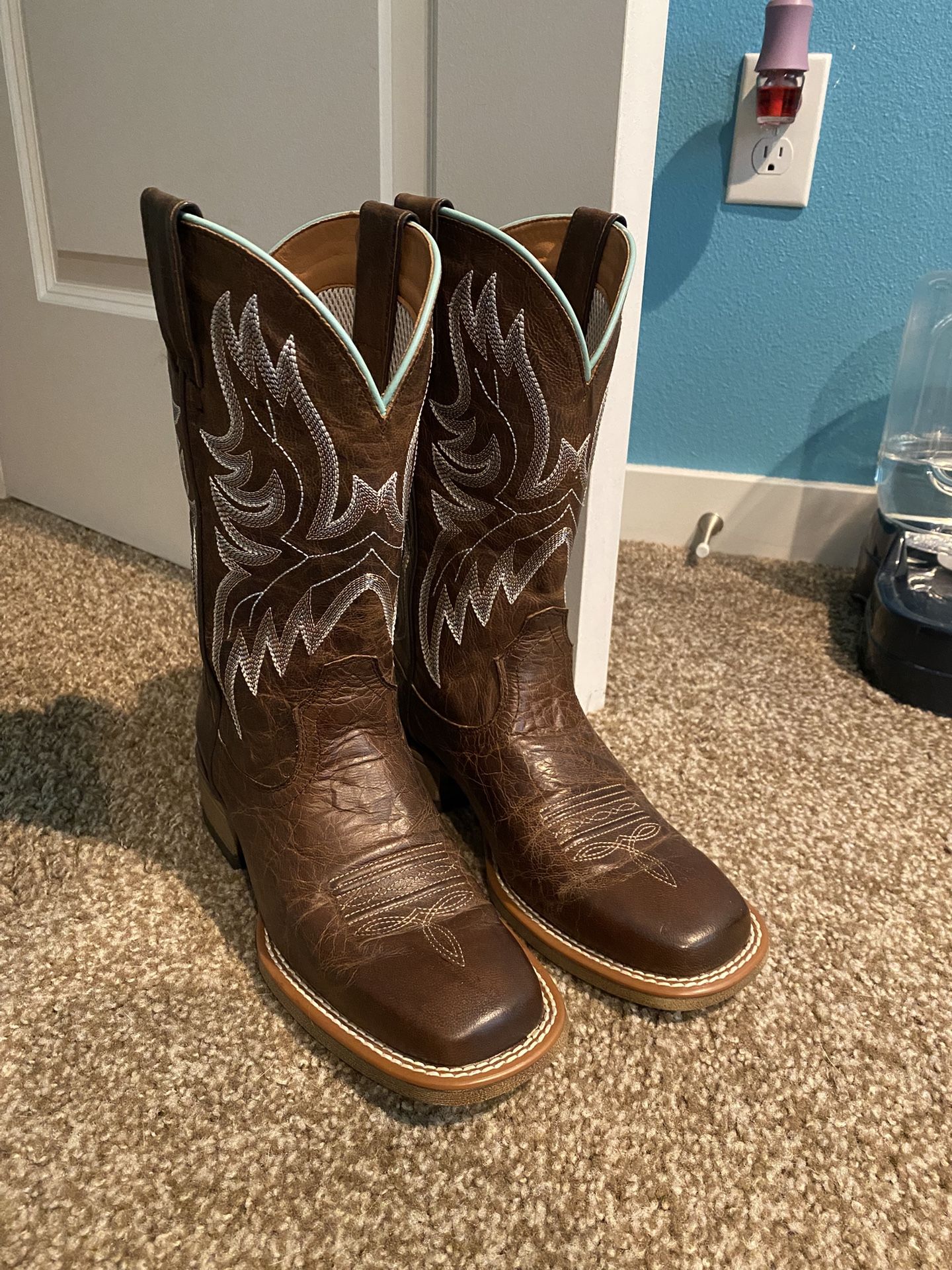 Shyanne Cowboy Boots