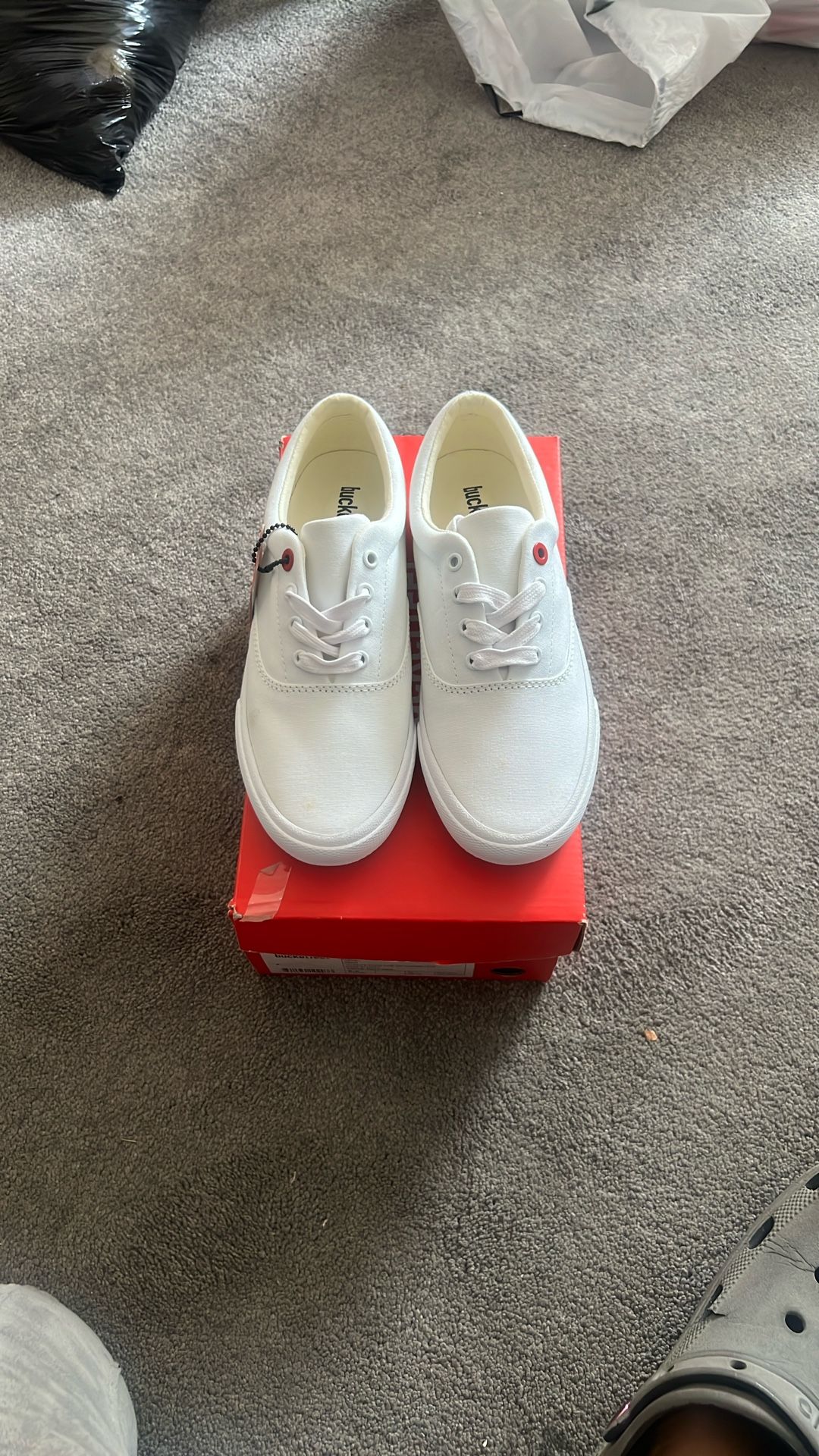 Bucketfeet