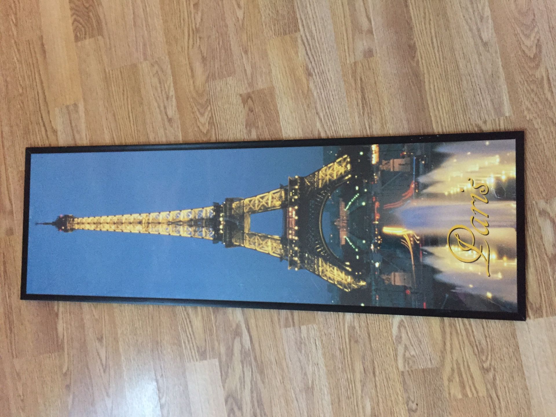 Eiffel Tower wall hanging and other home decor