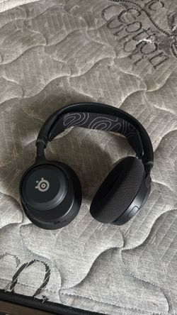 arctis nova 5 wireless steel series