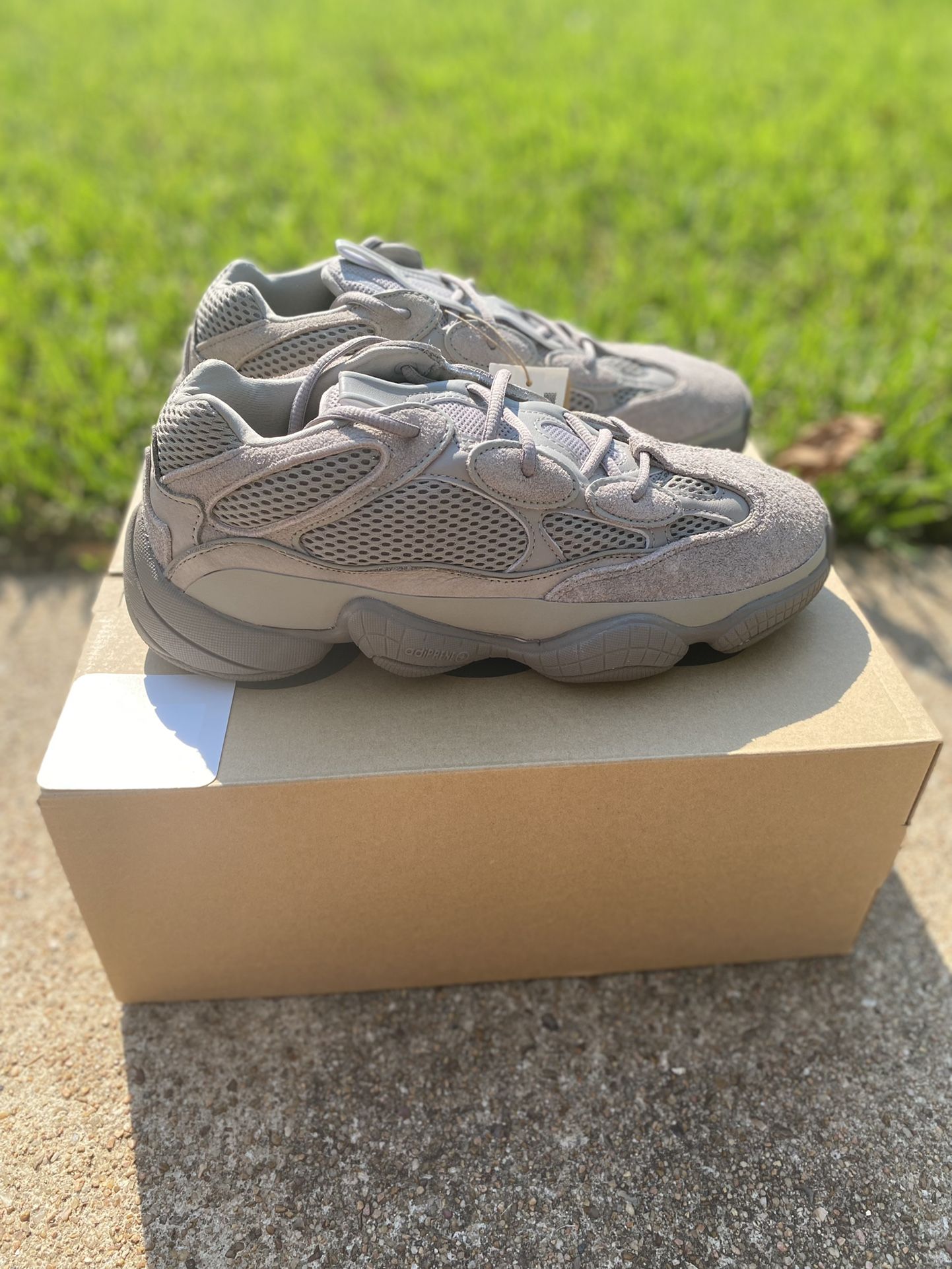 Grey Yeezy Adidas Azzurre Adidas Yeezy Boost 350 V2 Unisex Lace-Up Shoes Blue/Grey ESEVEN STORE
