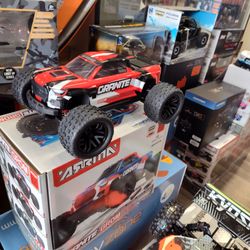 ARRMA granite Grom brushed electric ready to run