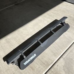 YAKIMA JetStream Base Rack Bars - 50”