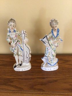 Antique Figurines 