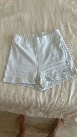 Alo XS Shorts
