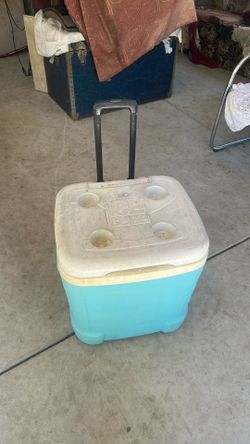 IGLOO ICE CHEST 48qt. $5
