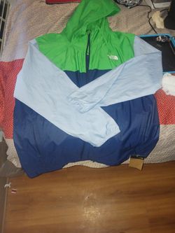 The North Face Wind Breaker XXL Hooded Zip Up