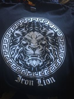 Lion T-Shirt 