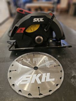 SKIL Circular Saw