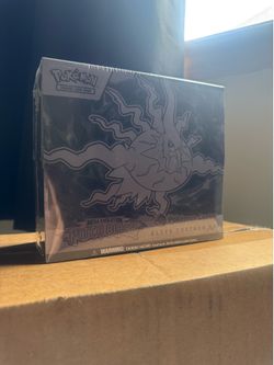 Pitch Black Pokémon Center ETB