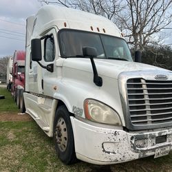 Semi Trucks for Sale – Parts Only