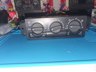 Oem 02 Escalade Ac Control 