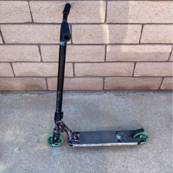 Envy Prodigy Scooter