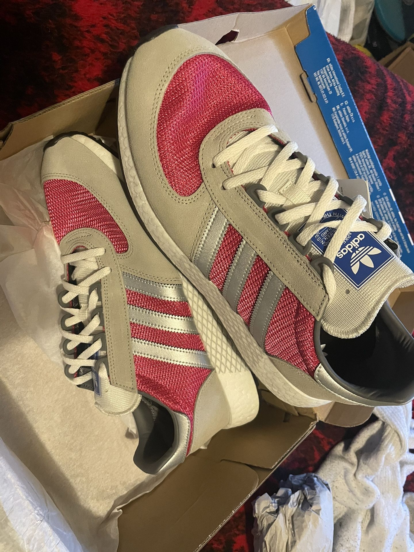 Adidas Men’s Marathon Tech Pink/grey Size 10.5