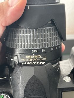 Nikon Nikkor 28-200mm 3.5 - 5.6 D AF