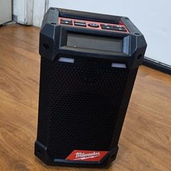 Milwaukee M12 Sub-Compact Band Saw 