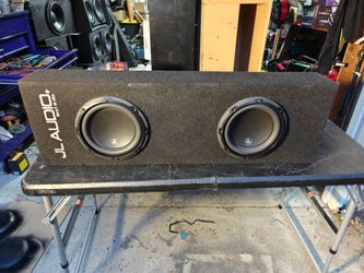 JL 8w3v3 loaded dual ported sub box