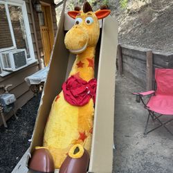 Geoffrey & Gigi 70’s Original Toys R Us Giraffe Costumes 