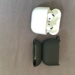 AirPods 4th Gen 