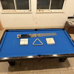 1990 Olhausen Pool Table, Cues And Balls