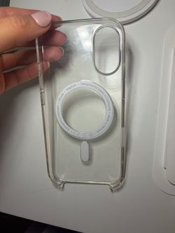 iPhone 17 clear case