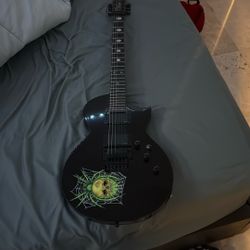Guitar: ESP LTD Kirk Hammet Signature