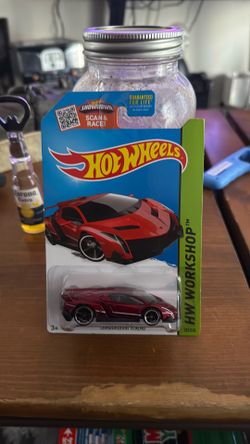 Hotwheels HW Workshop 2014 Lamborghini Veneno