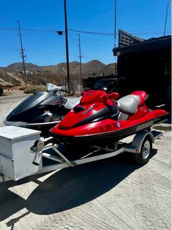Sea doo and Yamaha wave runner