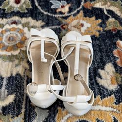 Girls Sandals Size 4 