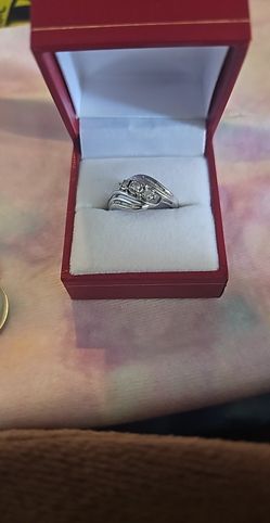 Promise 3 Stone Diamond 10k Ring $190