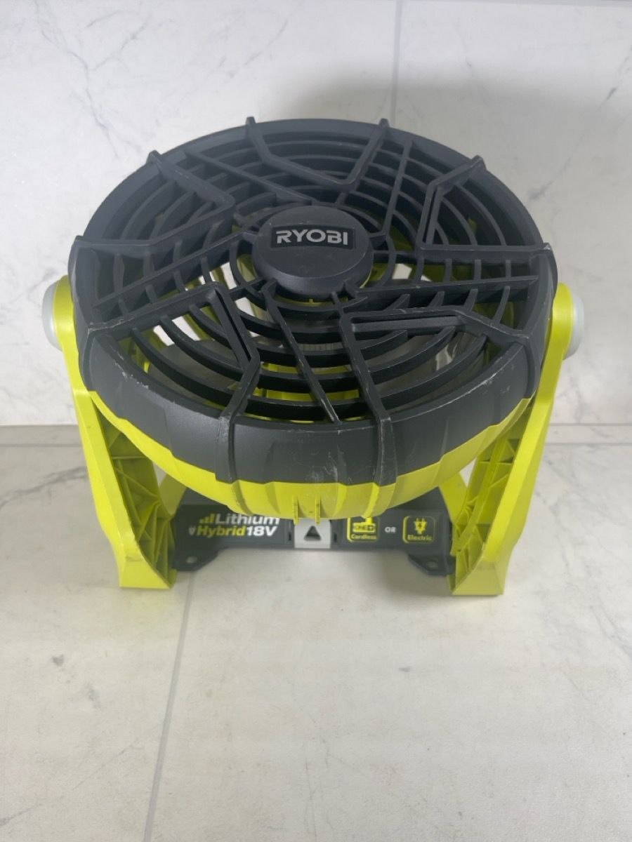 Ryobi ONE+ 18V Whisper Series 7.5" Hybrid Fan – w/ 2.0Ah Battery (A1G010594)