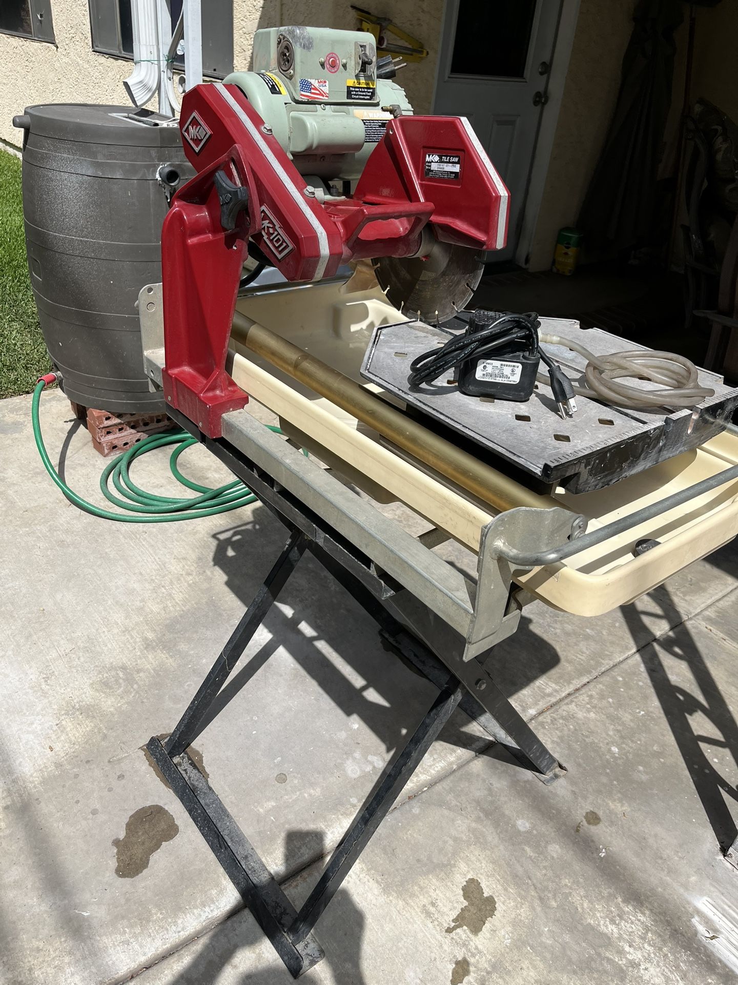 MK 101 Pro Series Wet Tile Saw
