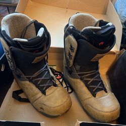 Snowboarding Boots