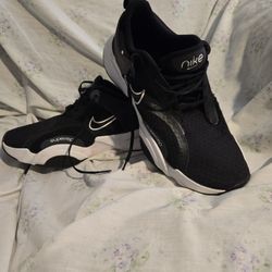 Men's Nike Shoes 