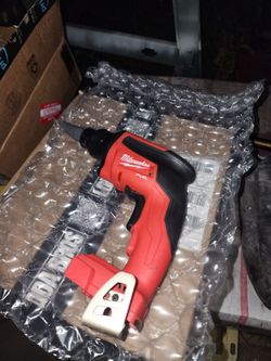 Firm Price 🛑 Milwaukee M18 fuel. Drywall gun. Like New. Precio Firme 🛑