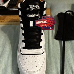 Patrick Hewing #33 High Tops Sz 81/2 Mens 