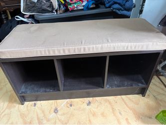 Kids bench with shelves