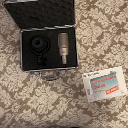 AKG C 2000 B Condenser Microphone W Box 