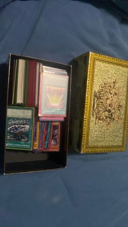 Yogi oh box