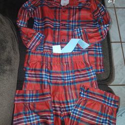 New 2T holiday Pj Set
