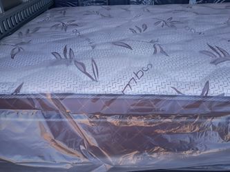 Brand new queen size pillowtop mattress and box spring free delivery depends on location