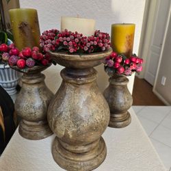 Set Of 3 Candle Holders