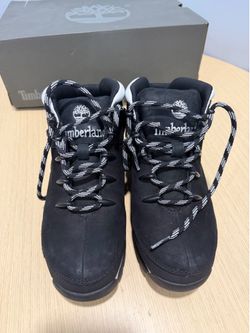 Size 8/ womens/ Timberland Euro Sprint Hiker Boots
